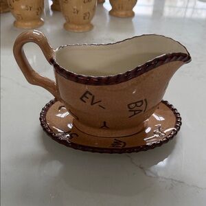Montana Silversmiths Tan and Brown Gravy Boat with Saucer